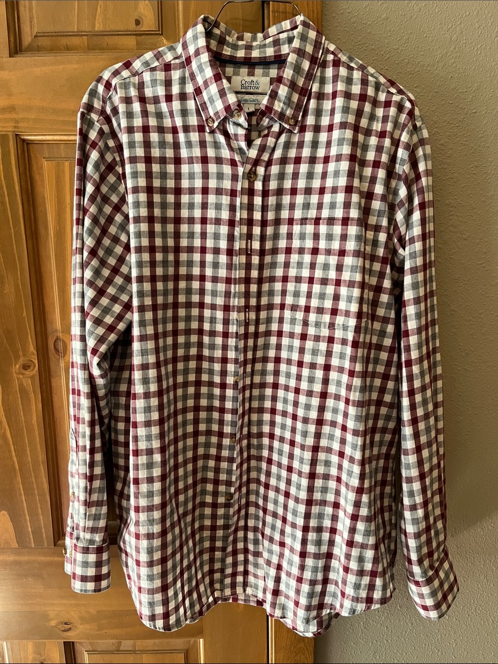 croft & barrow Men's Burgundy and Cream Plaid Button-Down Shirt